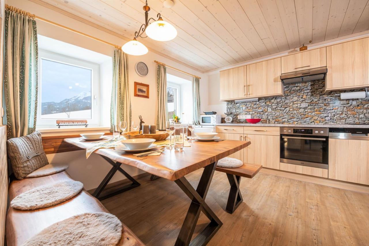 Ferienhaus Schwoellerbauer Sankt Martin am Grimming Buitenkant foto